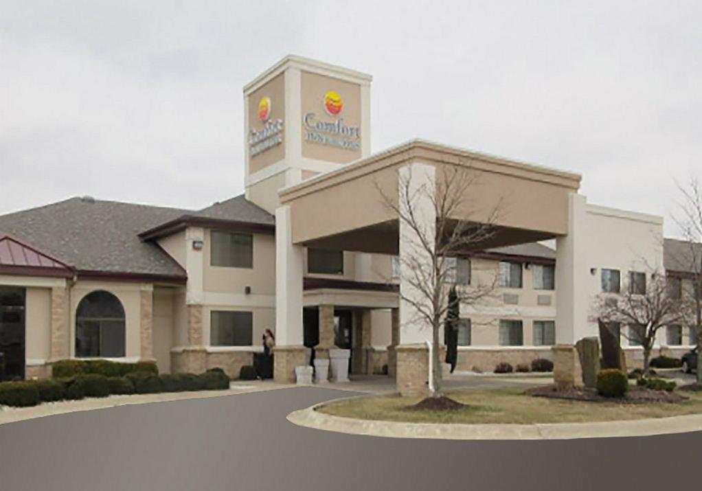 Comfort Inn & Suites Napoleon Bagian luar foto